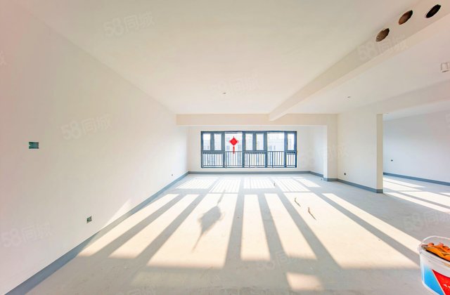 建工象山国际3室2厅127.56㎡90万二手房图片