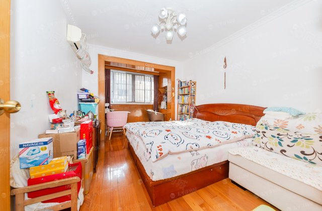 石泉大厦2室2厅83.16㎡409万二手房图片