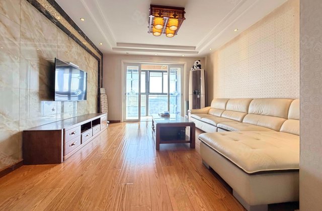 万豪西花苑3室2厅136㎡157.8万二手房图片