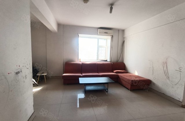 急售东昌大润发市委附近电梯房东边户