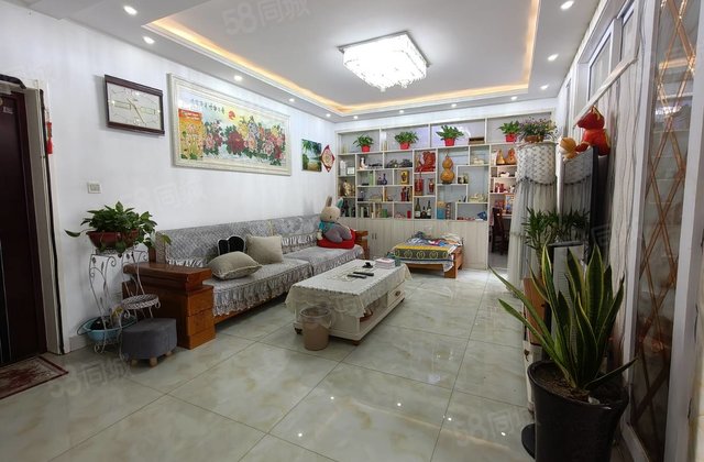 徒骇河 昌润莲城 东苑中学 精装三室 免大税 带储藏室