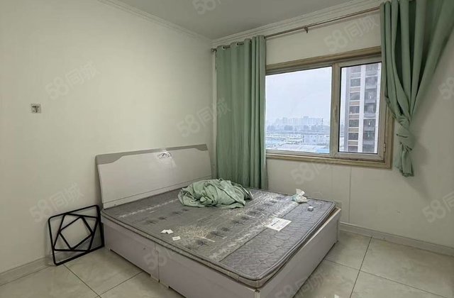 荣盛江南锦苑二期3室2厅141㎡105万二手房图片