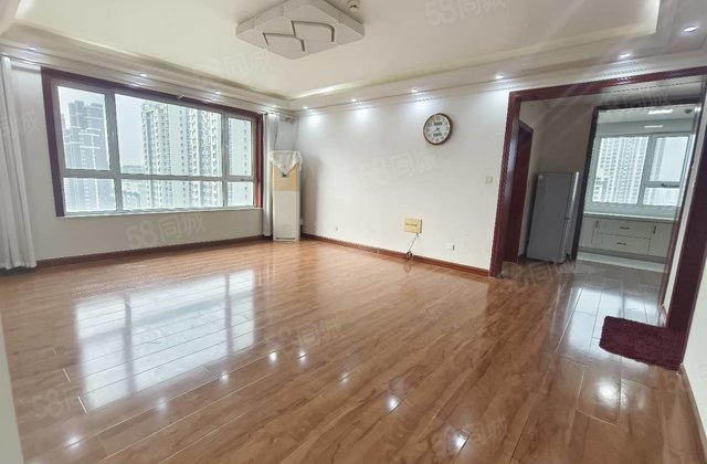 急徒骇河畔 送车位储 免大税 莲湖新城 滨河御府 昌润莲城