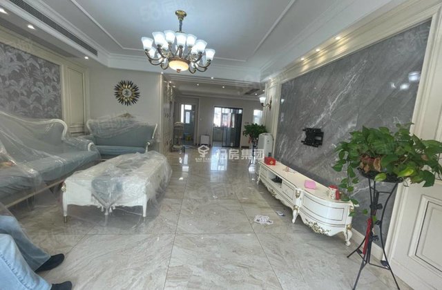 装修花了60多万，振华超市对面电梯洋房，御润好家带车储免大税