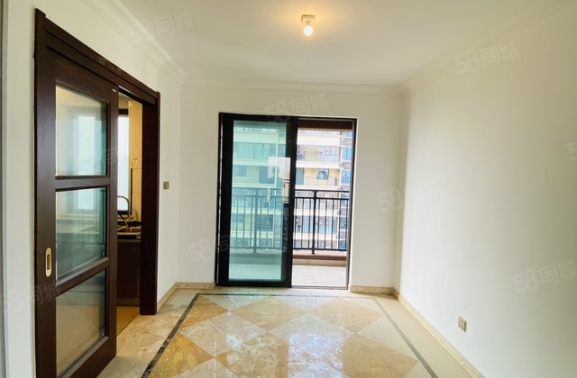 碧桂园凤凰城4室2厅133㎡90万二手房图片