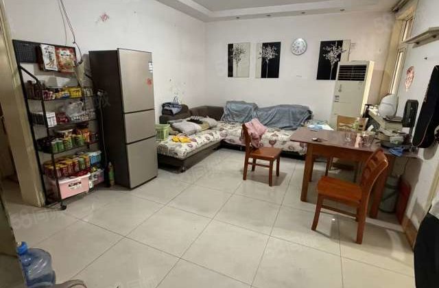 好房子文轩本部，第二实验龙山花园一楼，电业局四院送地下室
