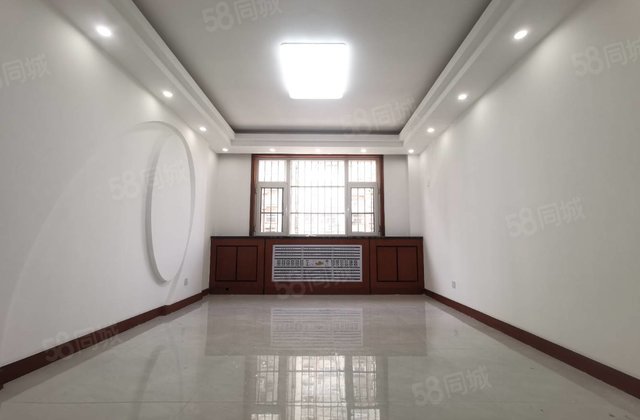 急售 老文轩 水木清华 芳苑小区 多层三楼 三室朝阳 双阳台