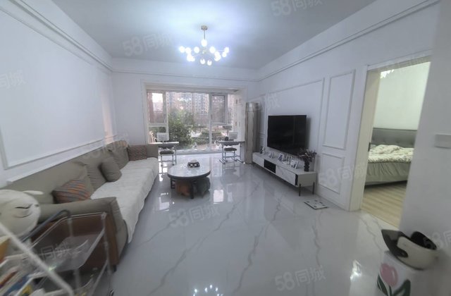 卓尔生活城4室2厅137㎡60万二手房图片