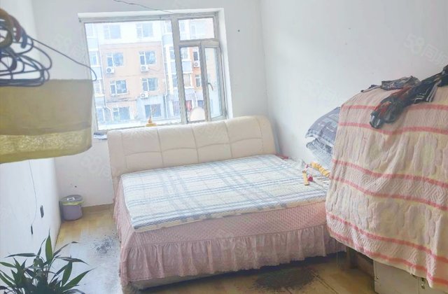 东棵阳光丽都2室1厅68.67㎡30万二手房图片