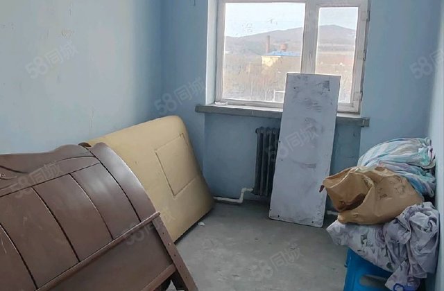 长虹小区2室1厅56㎡11万二手房图片