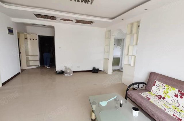 翡翠城  带车库 带储藏室  满五    随时看 房 东边户