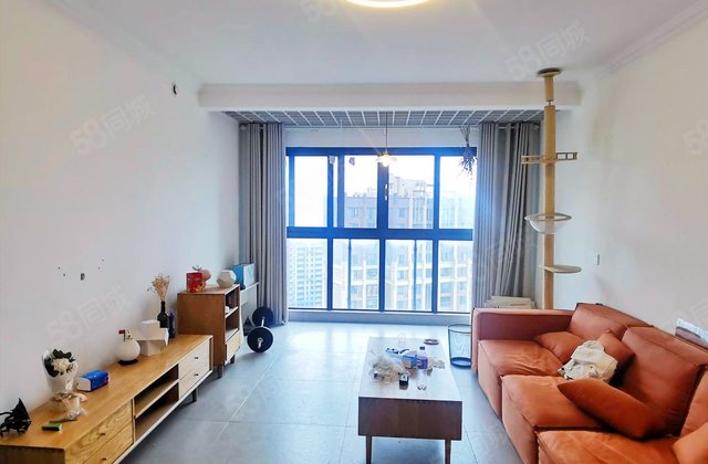 银诚东方国际3室2厅107.76㎡78万二手房图片