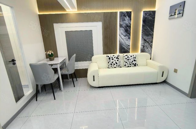 保障华庭小区2室1厅51.25㎡33.5万二手房图片