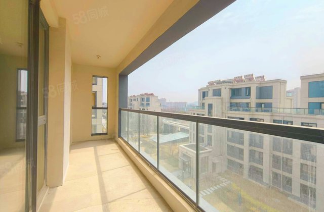 鲁昊棠琳湾(二期)3室2厅138㎡139万二手房图片