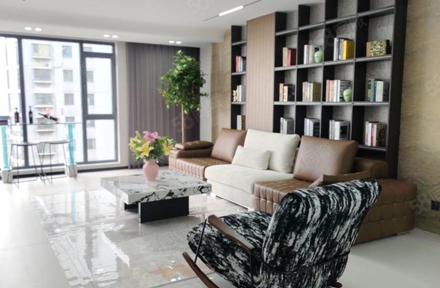 清水湾花园3室2厅158.37㎡93.6万二手房图片