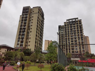 圣辉观湖国际小区