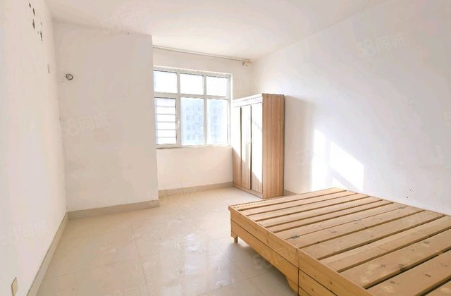 住宅2居 54万 当代国际 85平 有证 东昌丽都 东临