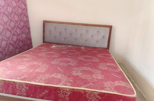 龚家湾小区2室2厅50㎡9.6万二手房图片