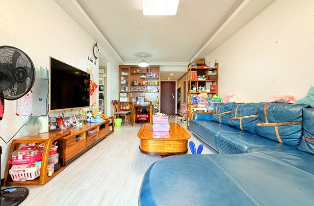 万科中天城市花园一期3室2厅92.81㎡185万二手房图片