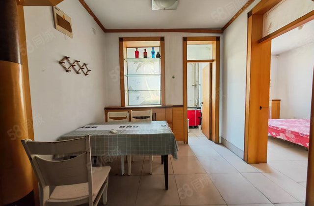 阳光实验附近 三里铺 教师新村 月亮湾温馨三居停车方便可按揭