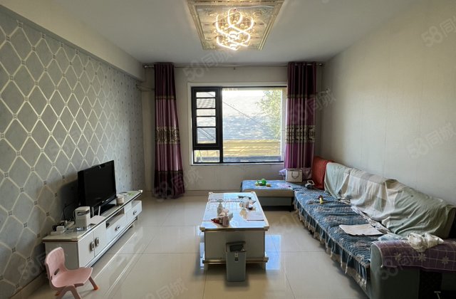 百合新城3室2卫带储藏室免大税。用层高18层