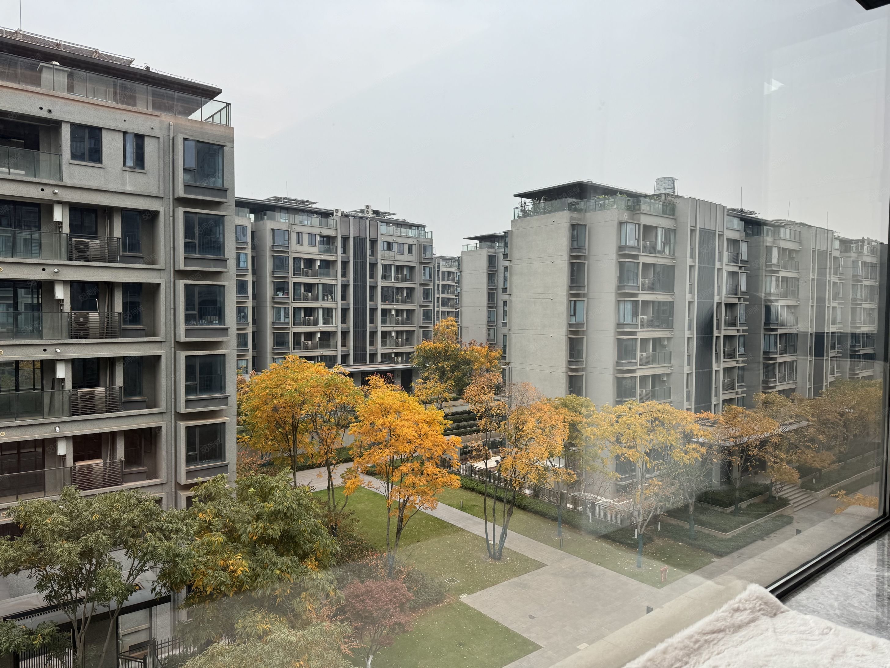 精装好房 正规商品房 双卫格局 楼层好 次新小区,新旅明樾台-南昌58