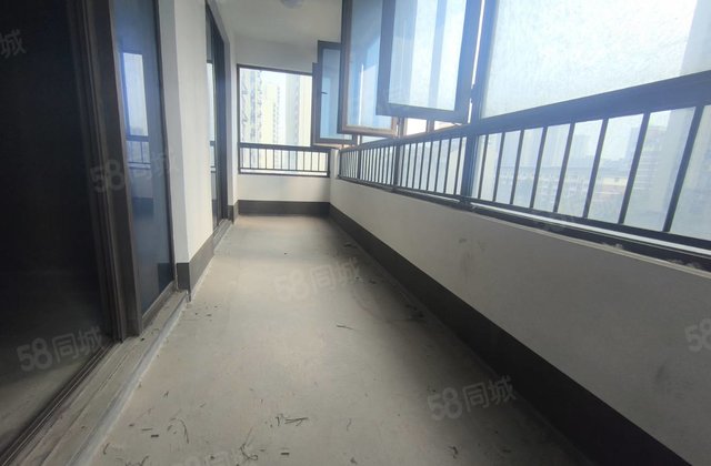 碧桂园黄金时代3室2厅119㎡81.8万二手房图片