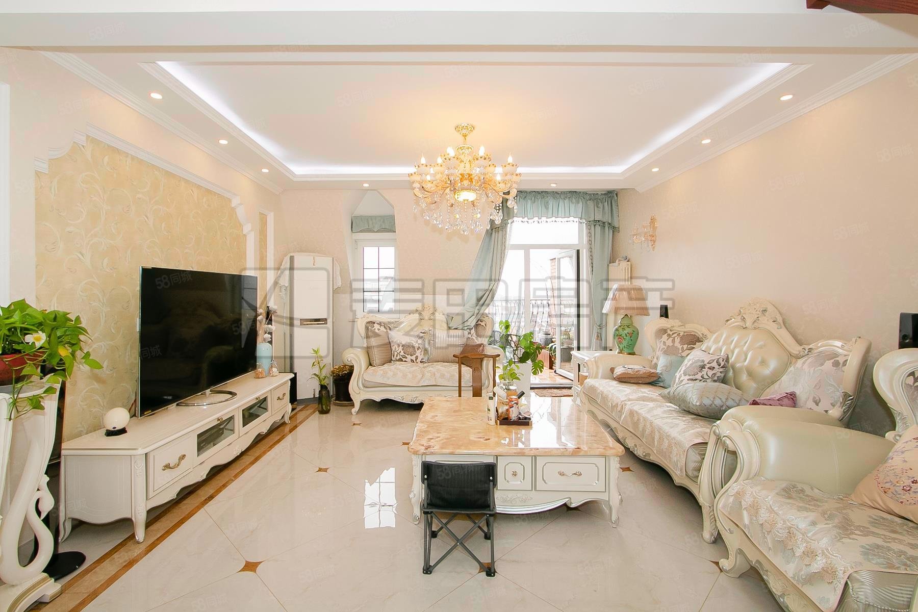 玫瑰御園4室2廳2衛(wèi)178.16㎡南北1650萬