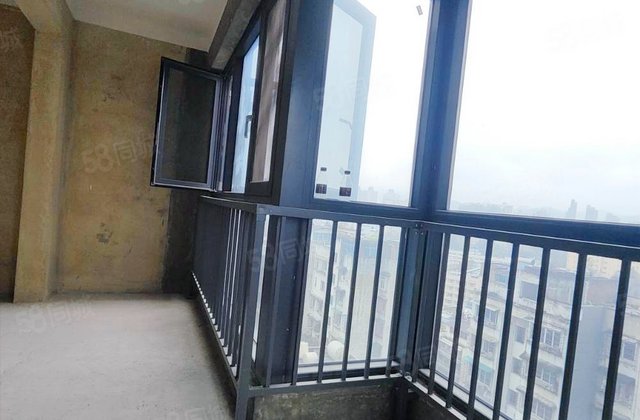 锦绣雅居里3室2厅129㎡98.1万二手房图片