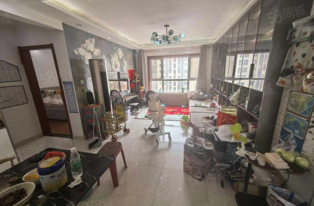 急售，精装修，三室好楼层，电大，阿卡迪亚六期