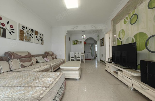 莲湖花园 中层东户 地暖 位置优越 全天采光 免大税 很合适