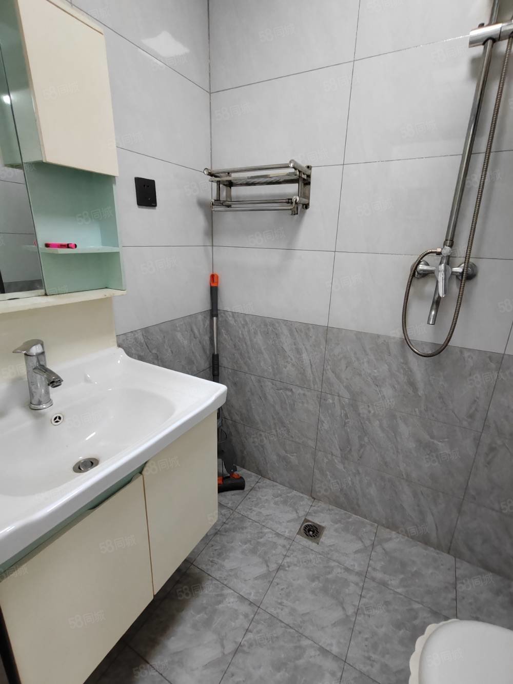 北龙小区(西安)1室1厅1卫41㎡南9.98万