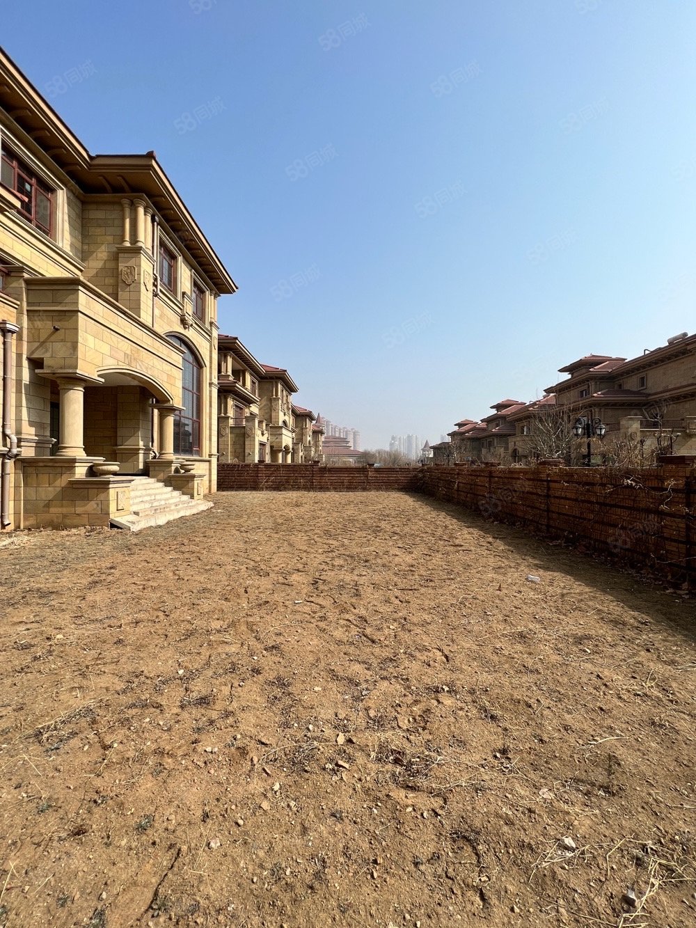 金屋秦皇半岛(九区别墅)5室4厅4卫568㎡南北2290万