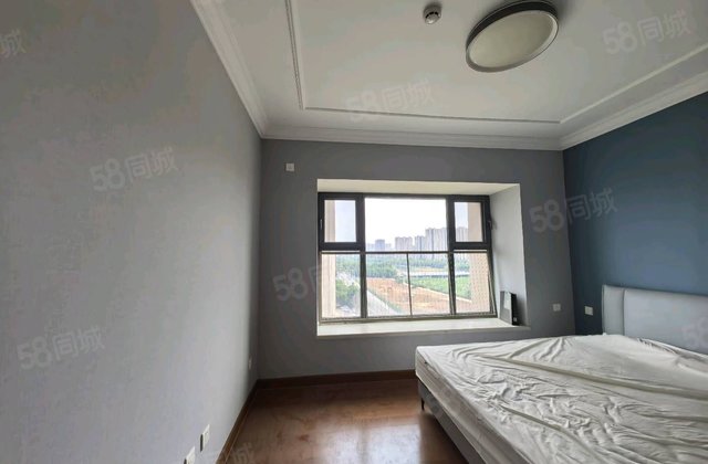 恒大翡翠华庭3室2厅123.07㎡90万二手房图片