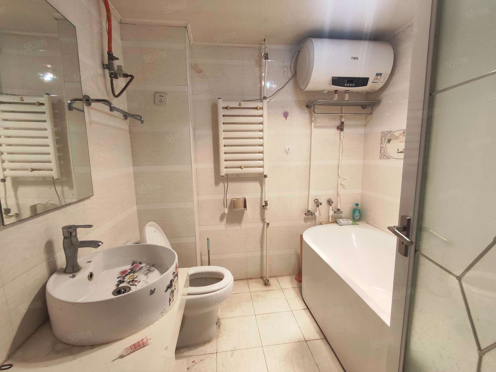 于家園二區(qū)(北院)1室2廳1衛(wèi)73.1㎡南北163萬