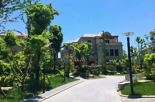 金山房产证五年