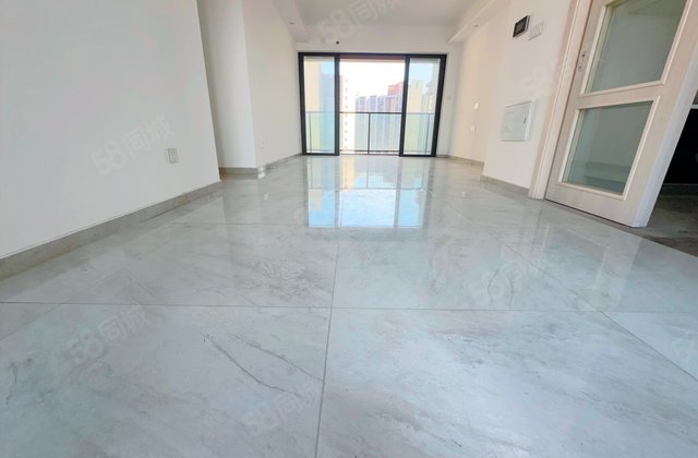 瑞日天下3室2厅111.34㎡65万二手房图片