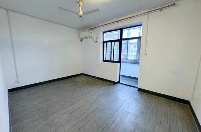 黎明一巷6号院2室1厅51.52㎡142万二手房图片