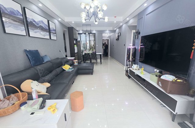 电梯房 南北通透 星光和园(东昌府) 123平 采光好 周边