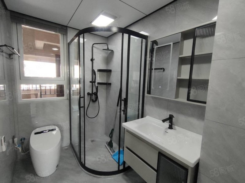 城南低总价丨荣悦华府丨全新装修丨小三房丨随时看房丨满二年