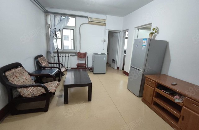 湖边，名人苑，城市主人早市，4a小区管道局三楼东边户送车位