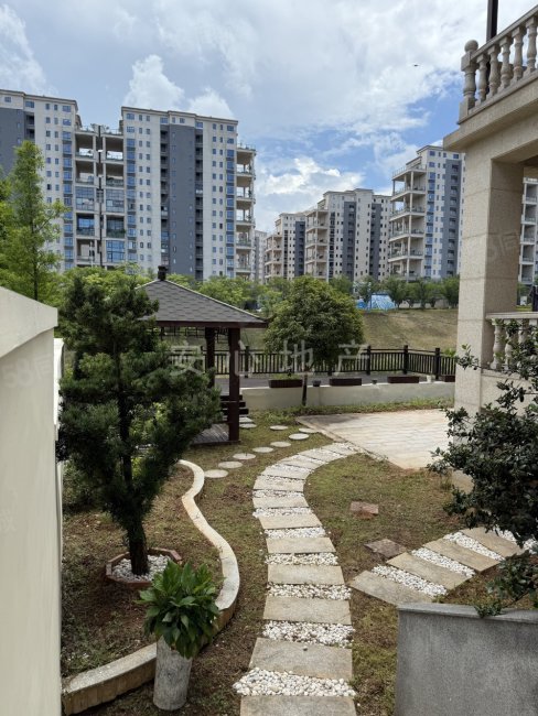 天屿花城((别墅)8室3厅7卫396㎡南北338万