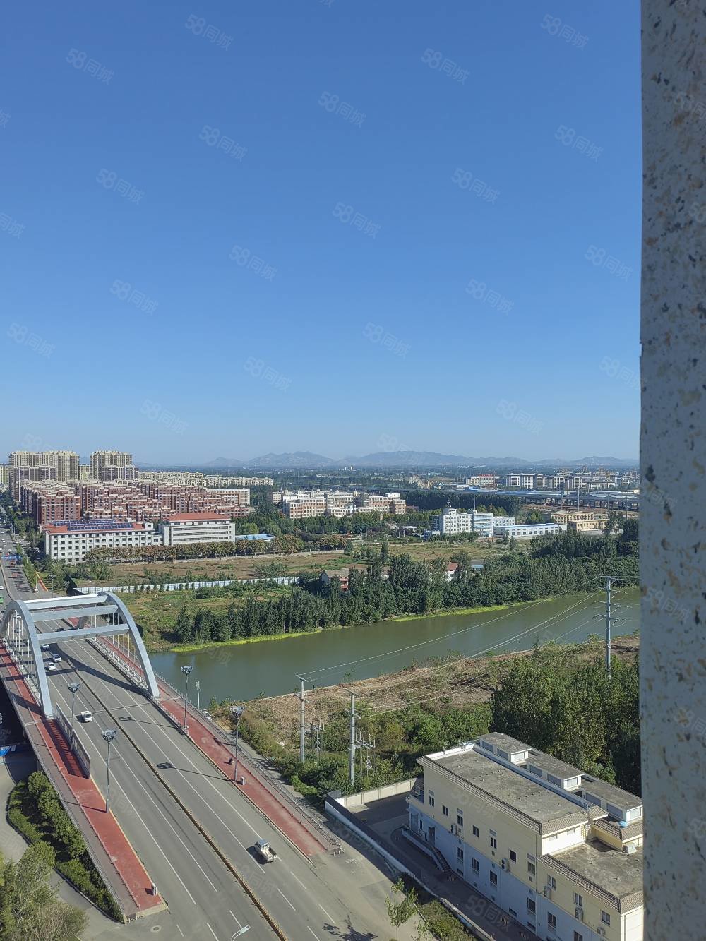 滕州凯润花园4室2厅2卫205㎡东249万