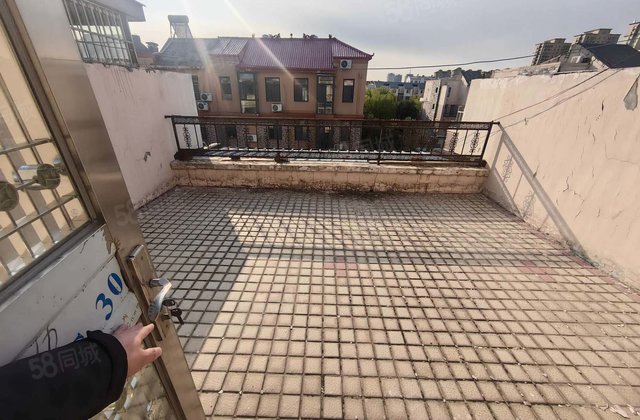 伟业中华苑(别墅) 前后带院医疗配套成熟 商品住宅