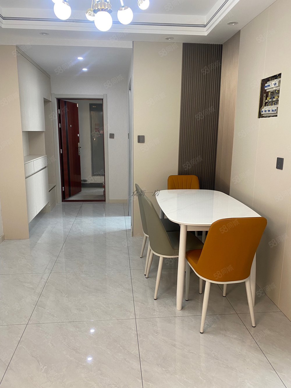 青湖铭城2室2厅1卫92.25㎡南北34万