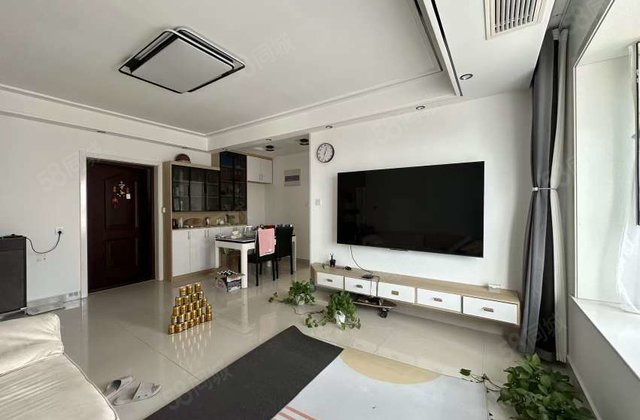 老文轩电梯地暖房，小区新，南北通透户型方正，房东诚心出售