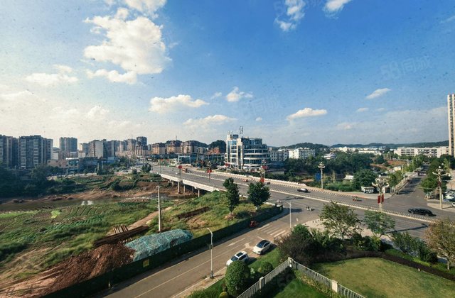 凯达公园学府3室2厅89㎡38.8万二手房图片