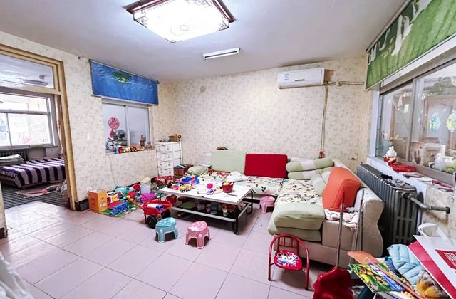 多层1楼，双阳台，阳光，实验，教师新村，三里铺，月亮湾，鸿顺