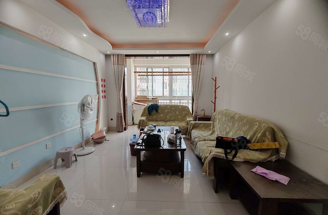 畅博怡情湾 装修好 产权清晰 中间楼层采光好 南北通透