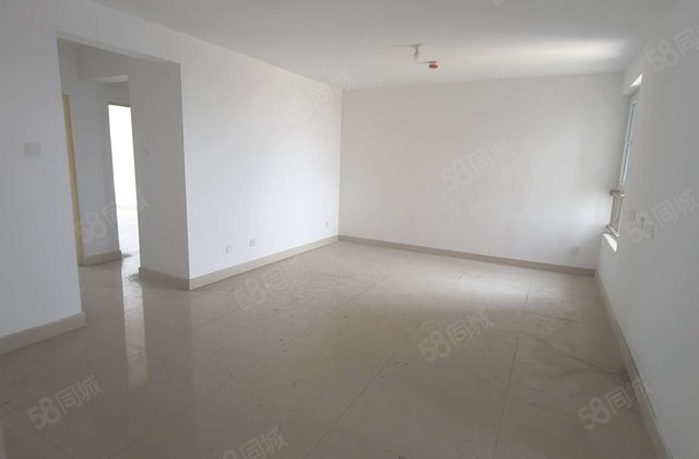 急售 阿卡迪亚六期附近  带储藏室走一手手续 电梯好楼层